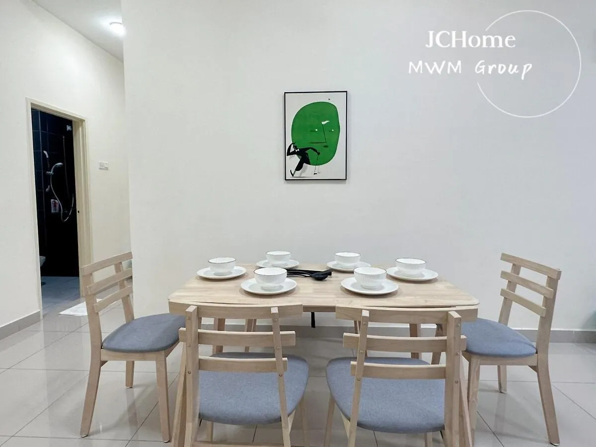 Lägenhet Impian Senibong Family Suites 2Min To Permas Golf Club By Mwm Johor Bahru